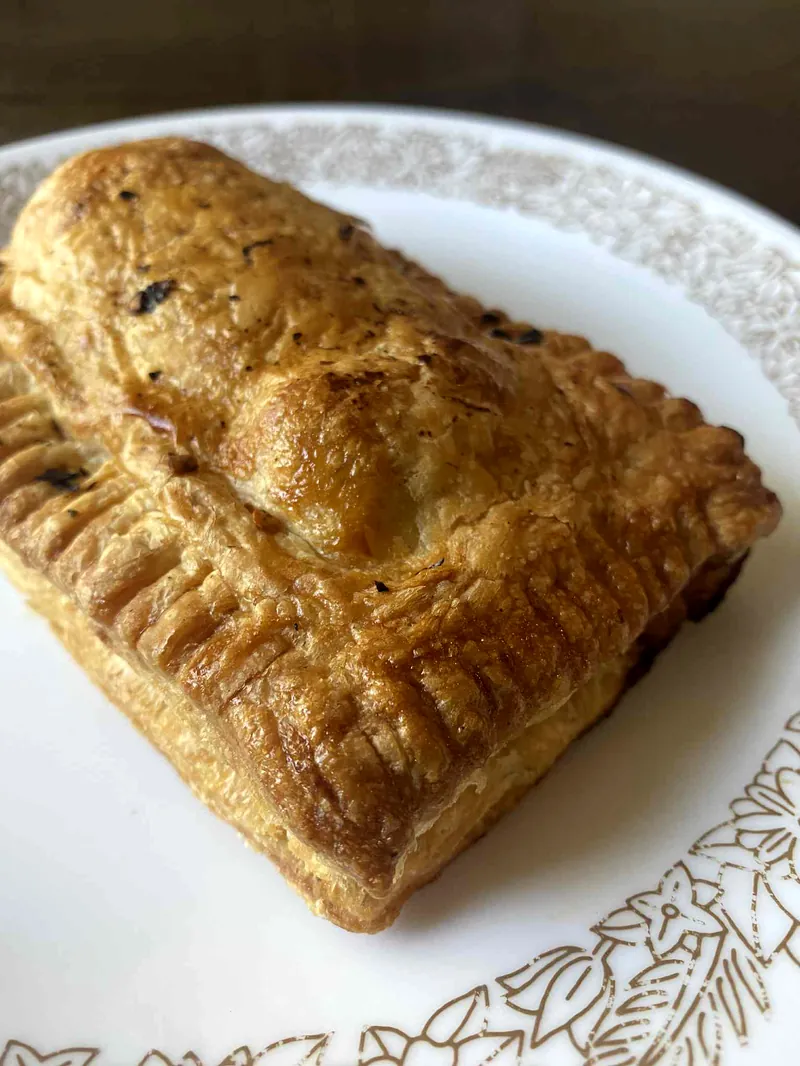 Ham, egg, honey and brie breakfast hand pie